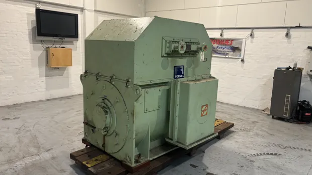 Image 3 of 9 - Loher - JNWA-500SB-04A