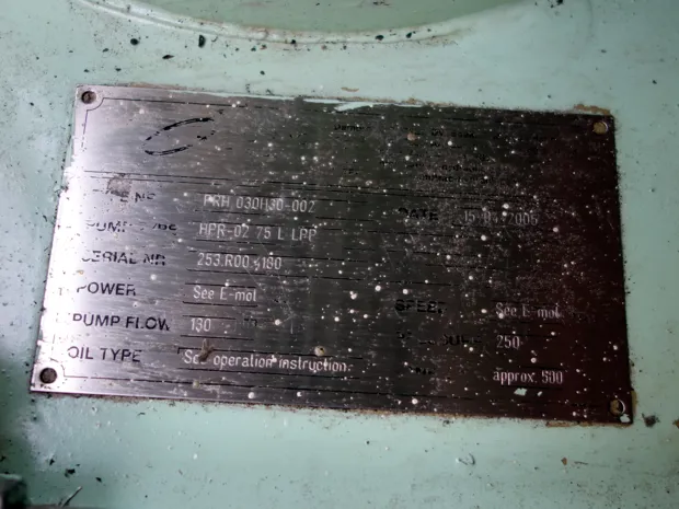 Image 4 of 4 - HS235