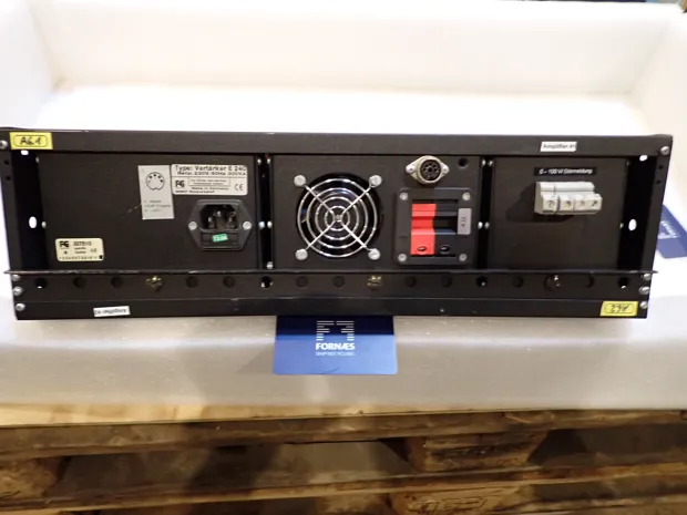 Image 3 of 3 - FG ELEKTRONIK - Vertärker E240