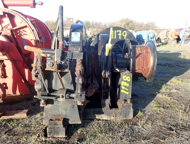 Image 2 of 7 - Anchor winch