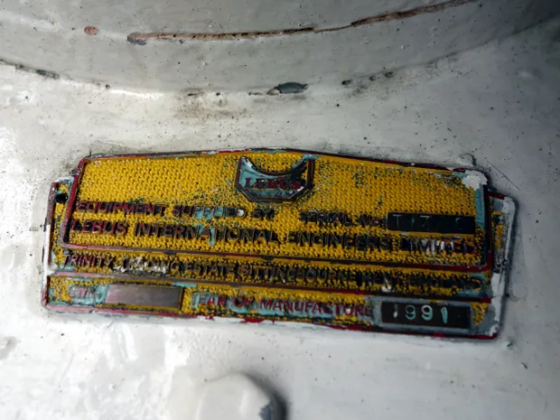 Image 4 of 4 - HS220