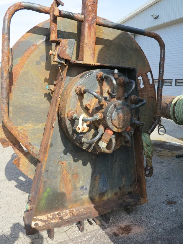 Image 5 of 8 - ND352