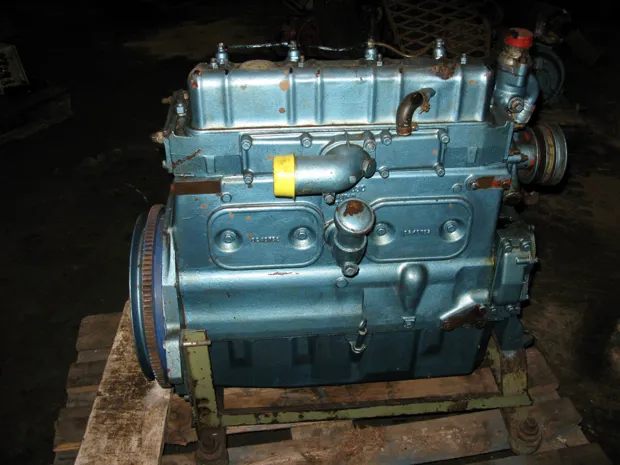 Image 2 of 2 - Perkins - 4 cyl