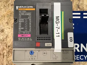 Merlin Gerin - Compact