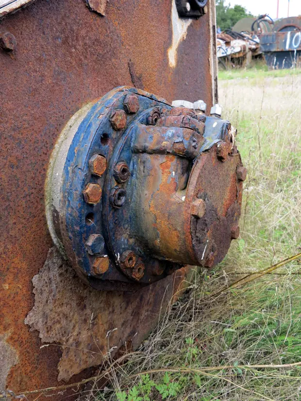 Image 3 of 5 - Split winch