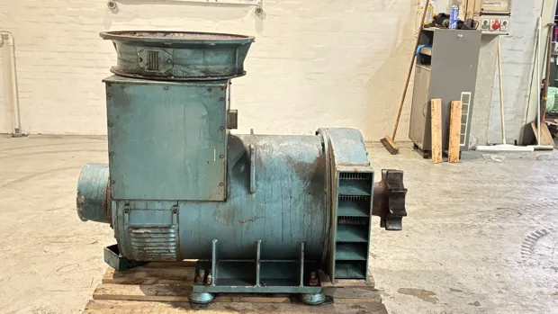 Image 5 of 8 - Stamford  - HC44C