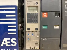 Merlin Gerin - Masterpact