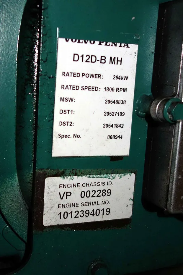 Image 4 of 4 - Volvo - D12D-B MH