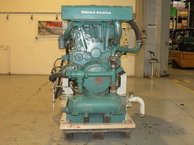 Image 4 of 9 - Volvo Penta