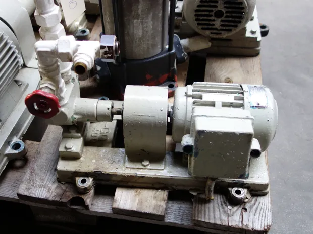 Image 1 of 3 - Viking Pump - FH 432