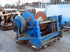 Split winch