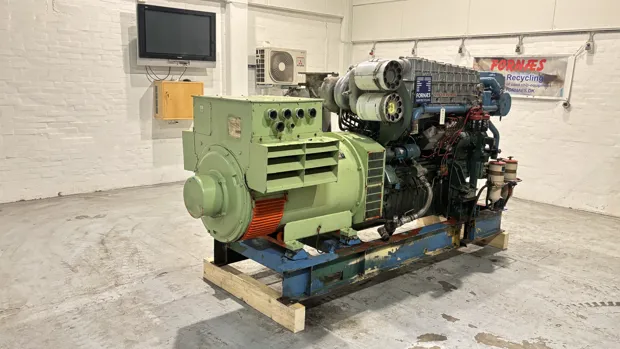 Image 2 of 10 - Volvo Penta