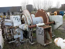 Split winch