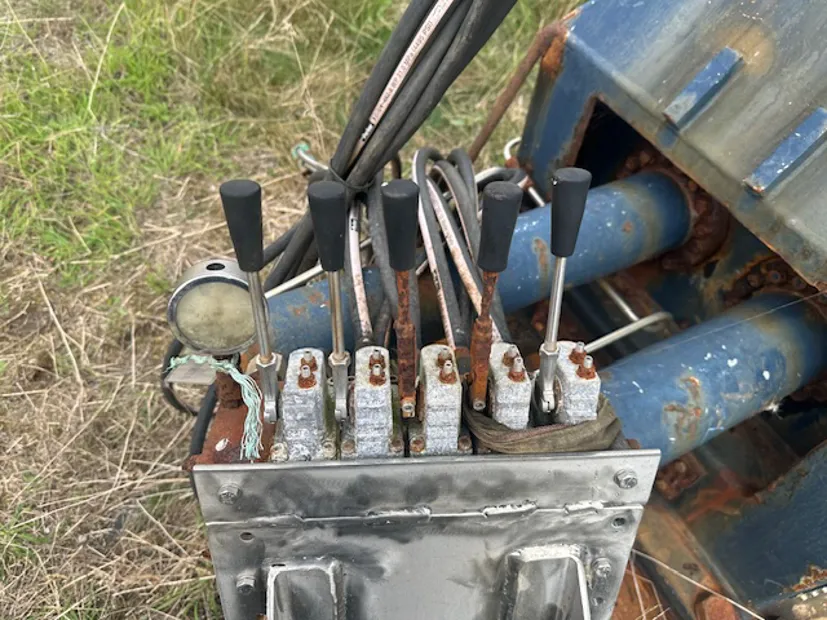 Image 9 of 11 - Palfinger - Foldable Knuckle boom Crane