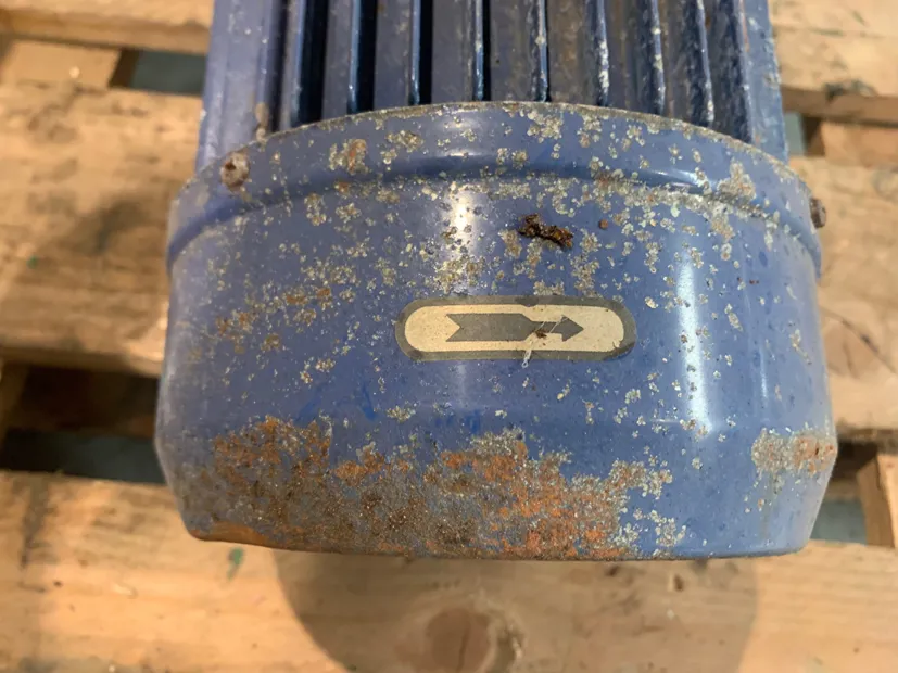 Image 2 of 7 - Ebara - DWO 400