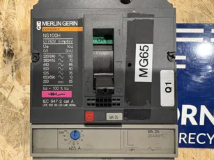 Merlin Gerin - Compact