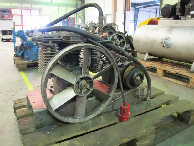 Image 1 of 5 - Creyssensac - CL 50