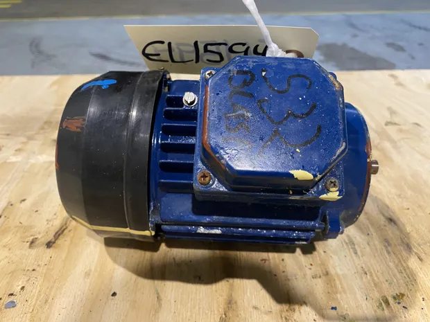 Image 3 of 5 - Bevi - 1A632-2