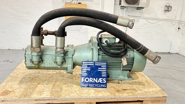 Image 4 of 8 - HP171