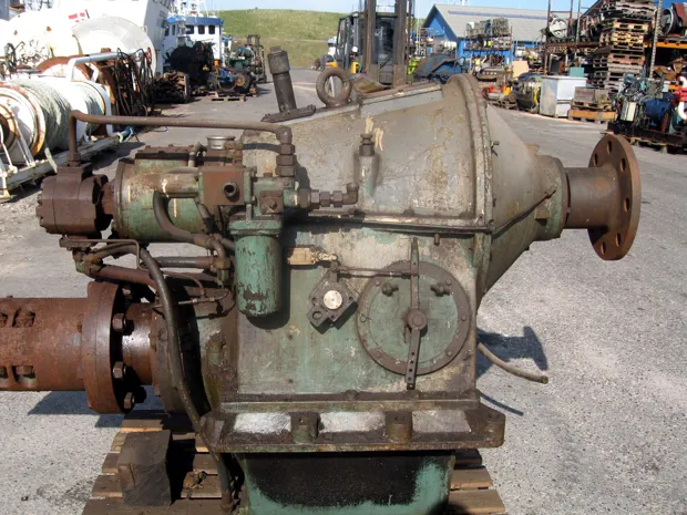 Image 3 of 6 - Ulstein - 220