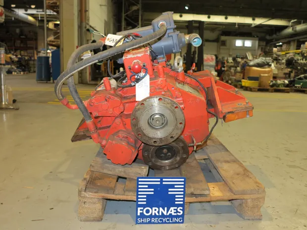 Image 4 of 7 - Twin Disc - MGX-5135RV