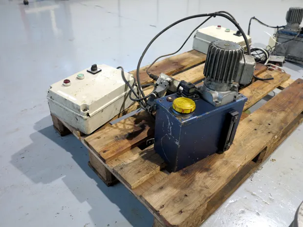 Image 1 of 5 - Beka  Baier-Köppel - MZ 0,5-08E/B