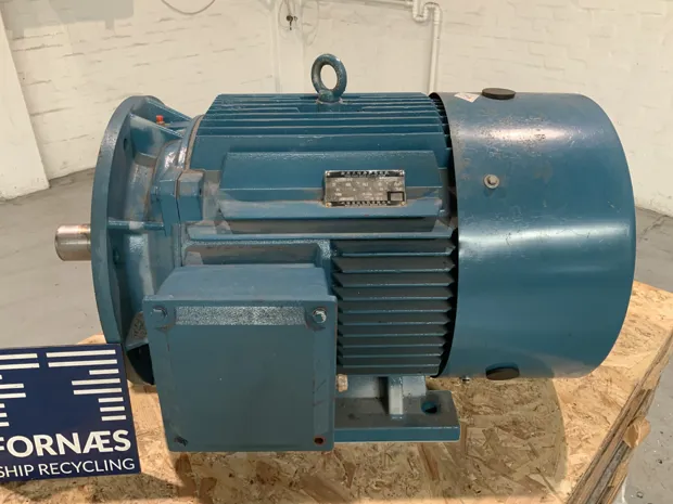 Image 5 of 6 - Wuxi Lanhai Electro Motor - Y225S-4-H