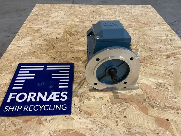 Image 4 of 5 - ABB - M2AA 071B-2