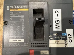 Merlin Gerin - Compact