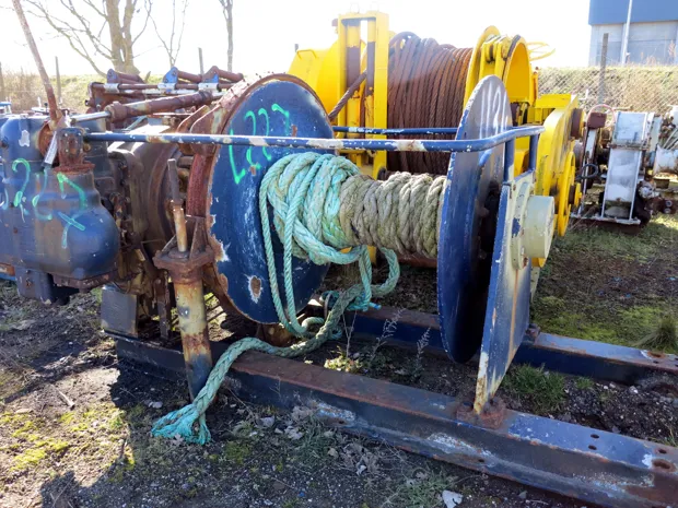 Image 1 of 6 - Trawl winch