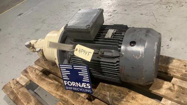 Image 3 of 6 - HP945