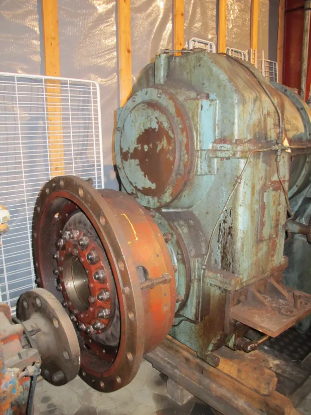 Image 9 of 20 - Volda Liaaen - AG 500C