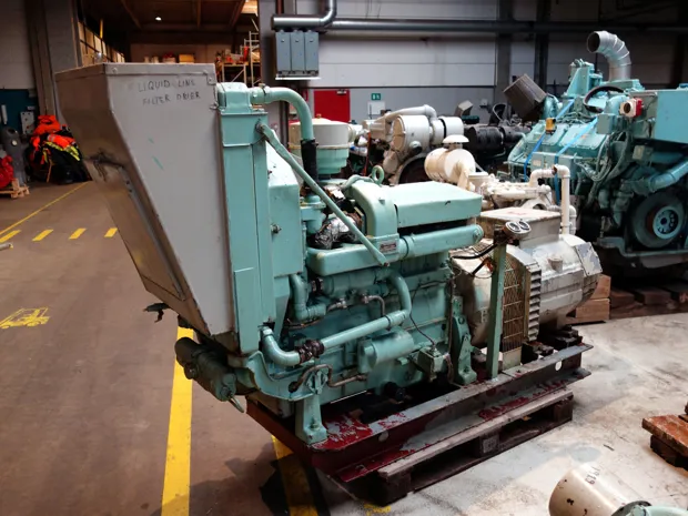 Image 2 of 4 - Lister