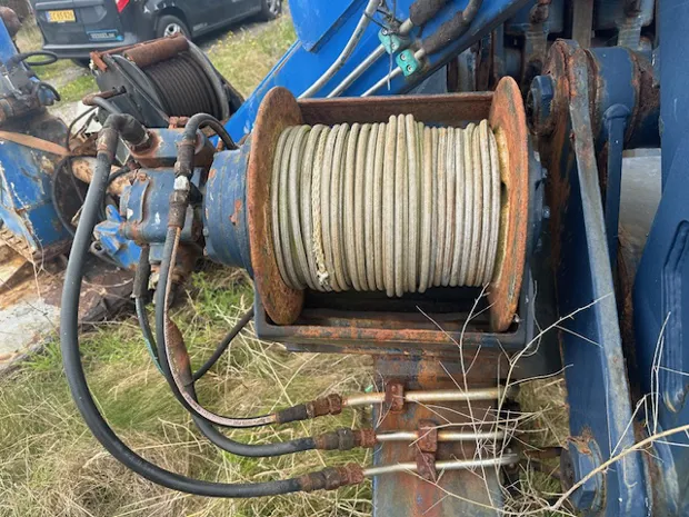 Image 11 of 11 - Palfinger - Foldable Knuckle boom Crane