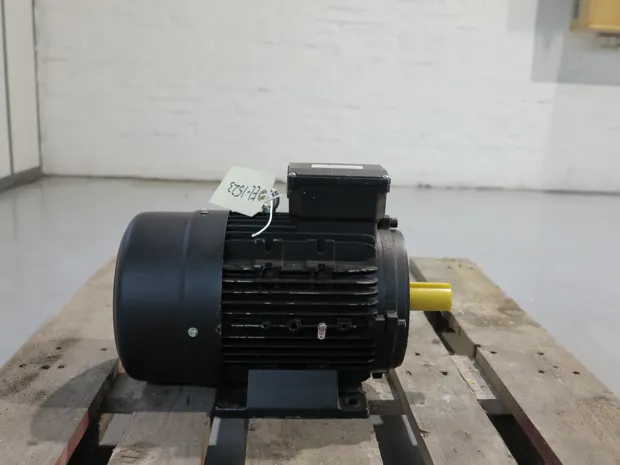 Image 2 of 3 - Hoyer Motors - HMA2-112M2-4