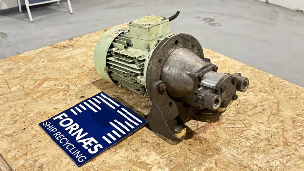 Image 5 of 10 - HP1023