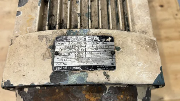 Image 11 of 11 - Kracht