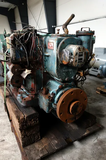 Image 6 of 7 - Alpha - 20 VO 16