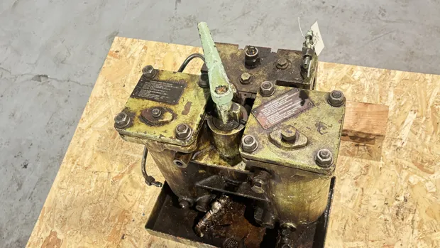 Image 4 of 9 - Boll&Kirch - 2.02.5.154.205 DN40 (no plate)