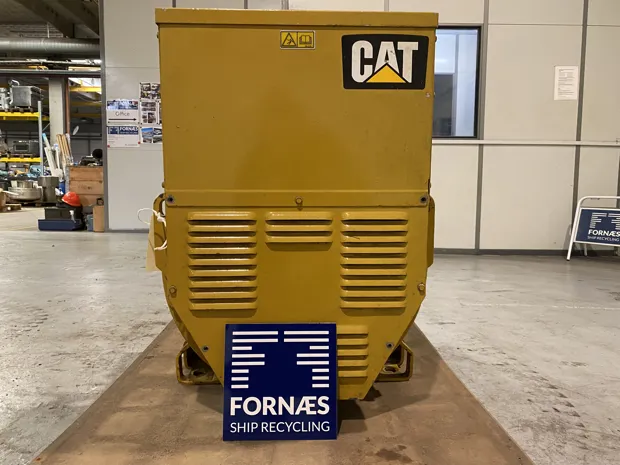 Image 4 of 8 - Caterpillar - ECO38 3S4