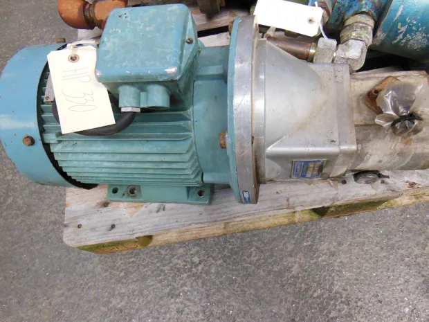 Image 1 of 4 - HP330