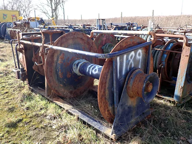 Image 2 of 5 - Trawl winch