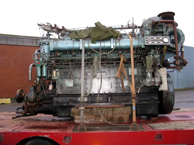 Image 1 of 5 - Mirrlees Blackstone - ESL6 MK2M