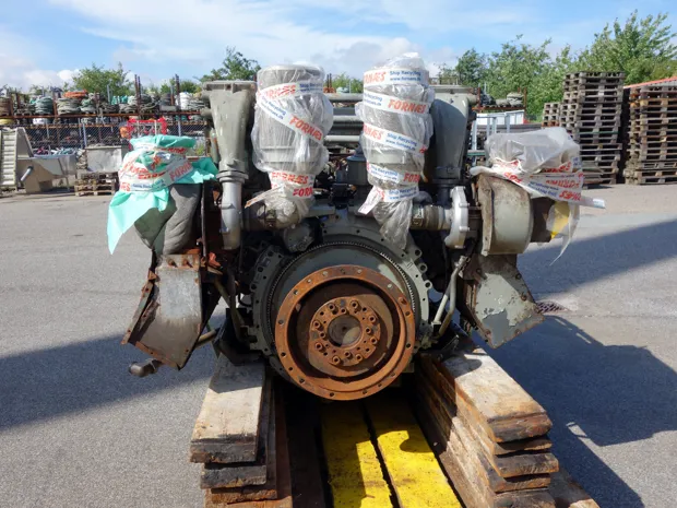 Image 3 of 5 - Deutz - 16M 816...