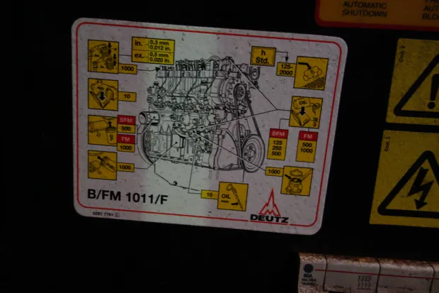 Image 5 of 5 - Deutz