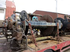 Split winch