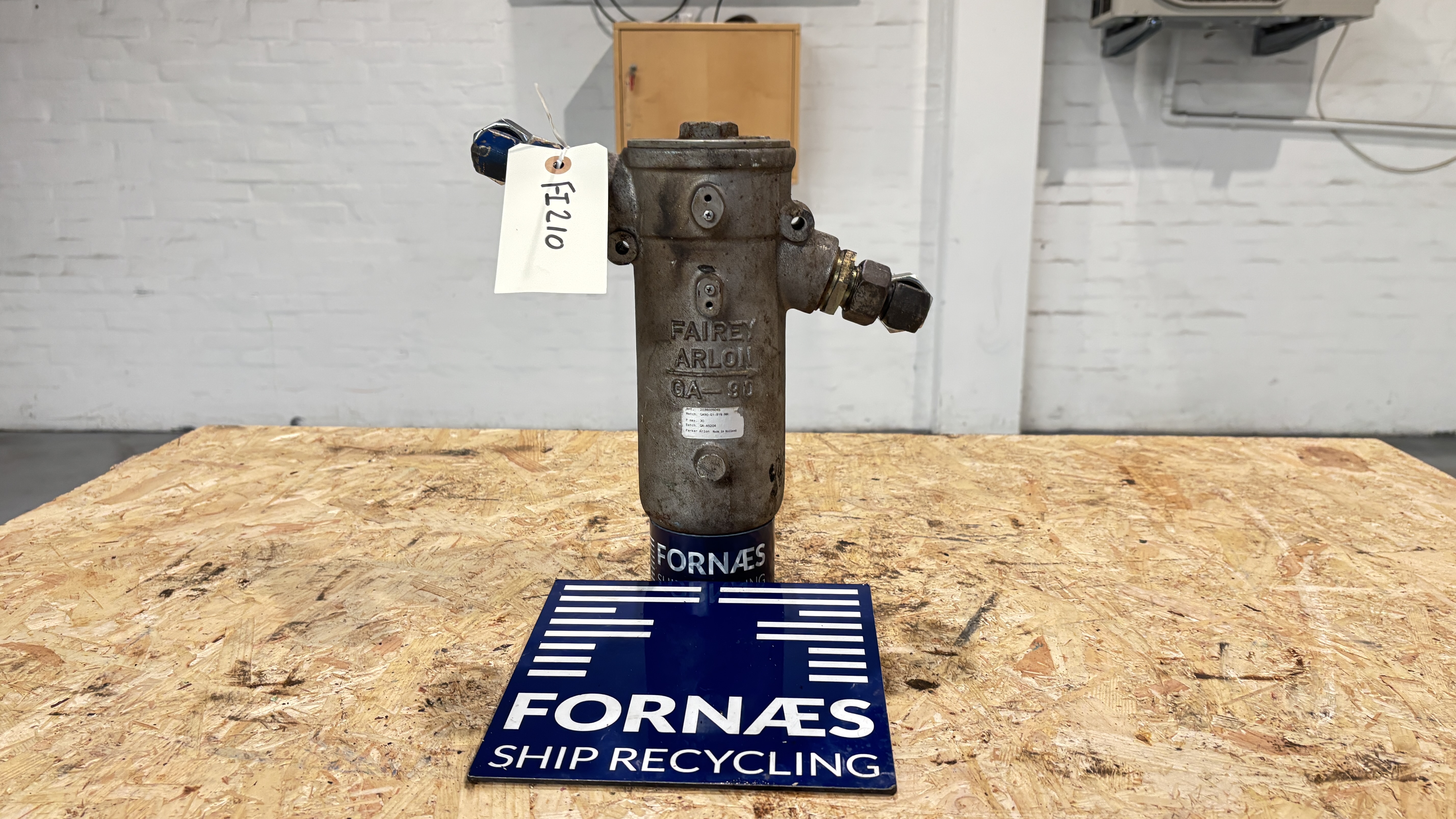 Fairey Arlon - GA90-G1-B15-MM