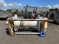 Sounder winch