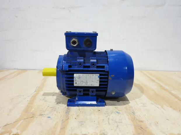 Image 3 of 4 - Bevi - 2A 90S-6