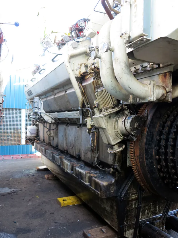 Image 6 of 14 - Wärtsilä - 12V32LN (port)